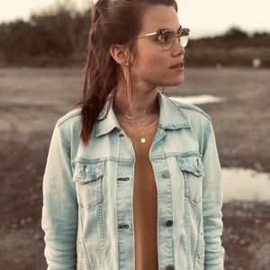 Meet your Posher, Kait